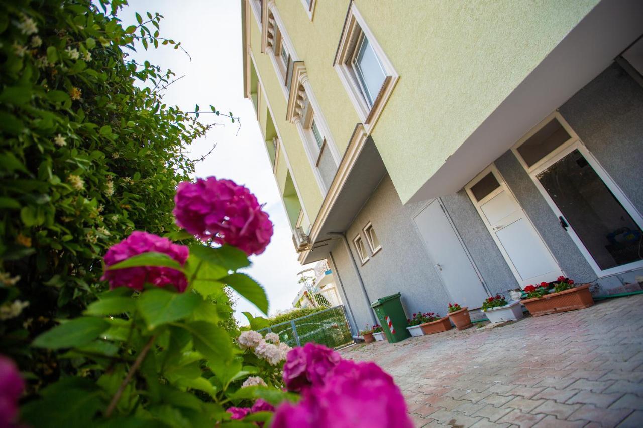 Velipoja Apartments Extérieur photo